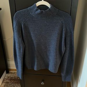 Lululemon mock neck sweater